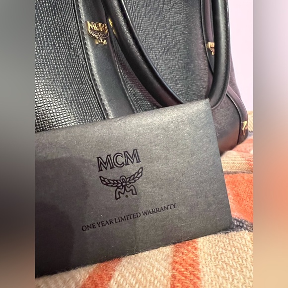 MCM TOP HANDLE BAG AUTHENTIC - Picture 3 of 6